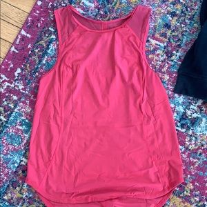 Lululemon workout top